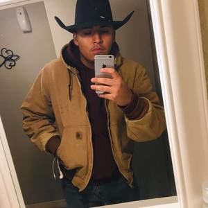 Meet your Posher, Sam